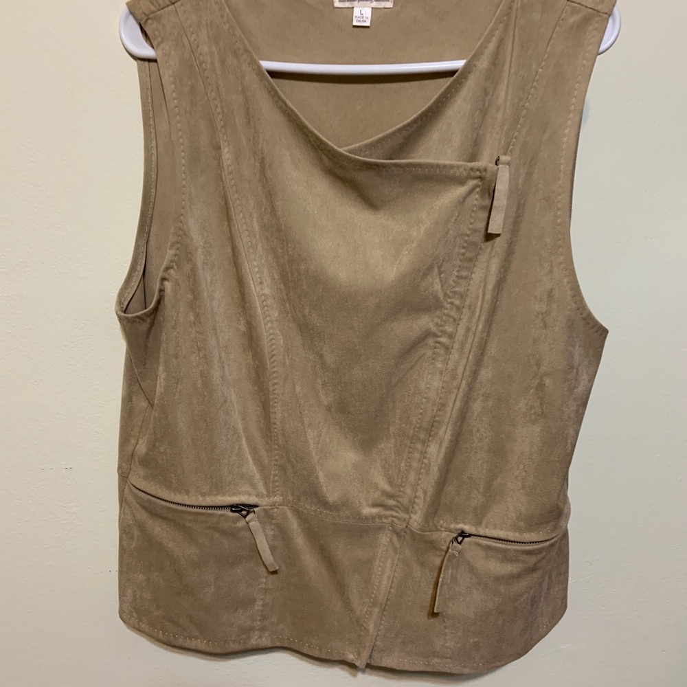 Max Studio Specialty Products Women Beige Gilet
